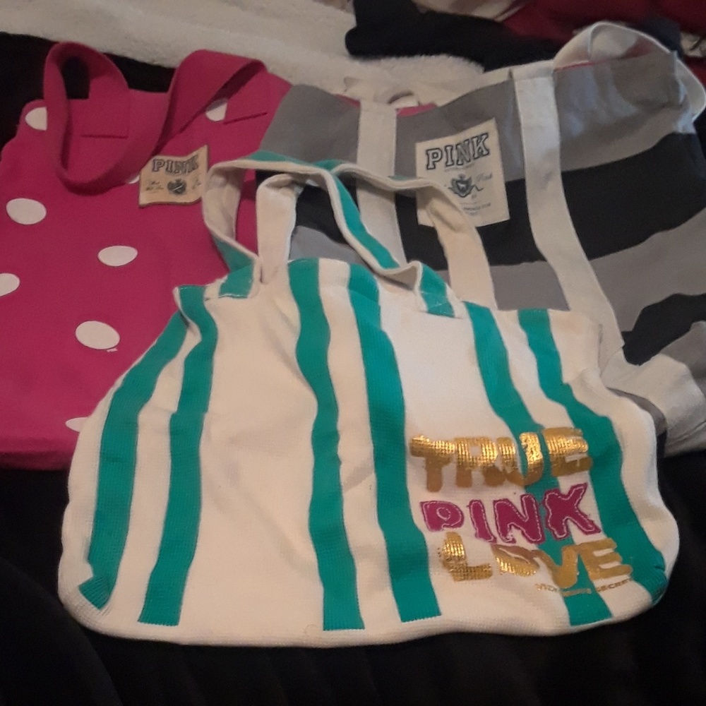 Just got in mail... love them.. Totes